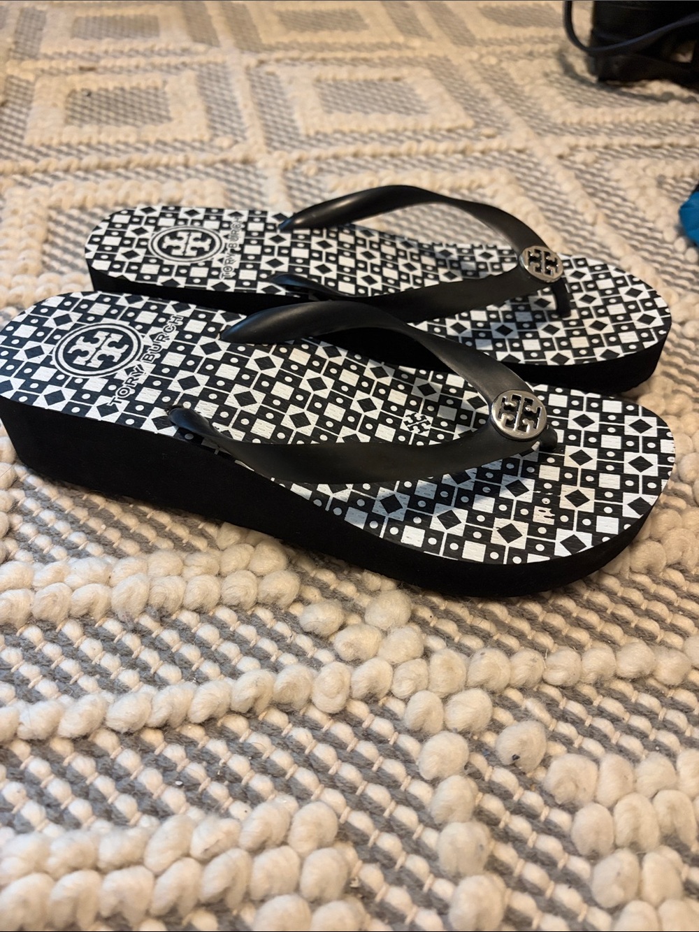 Tory Burch Black & White Geometric Platform Flip Flops